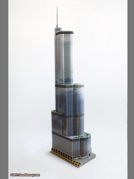 65,000 piezas de LEGO para una réplica de la Trump Tower de Chicago