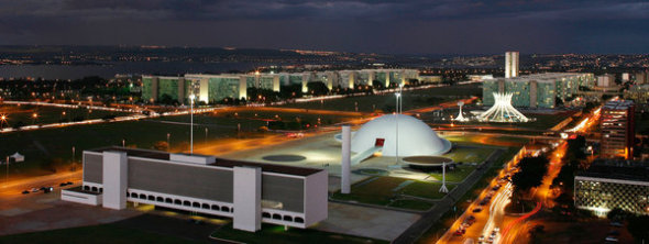El mundo curvo de Oscar Niemeyer. Los inicios de Brasilia