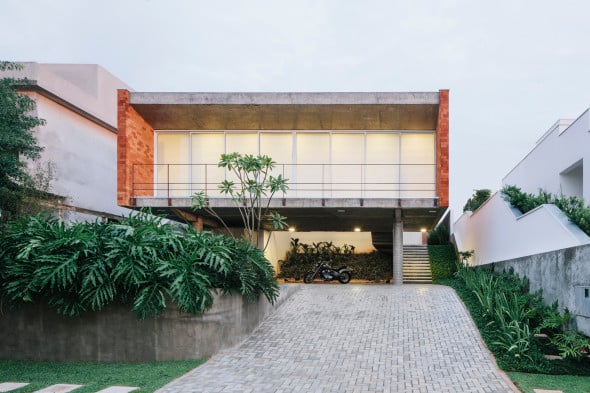 Casa Monolítica en Brasil