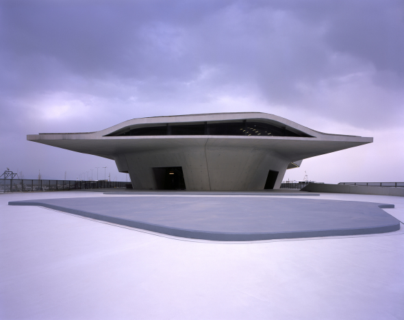 La terminal marítima diseñada por Zaha Hadid
