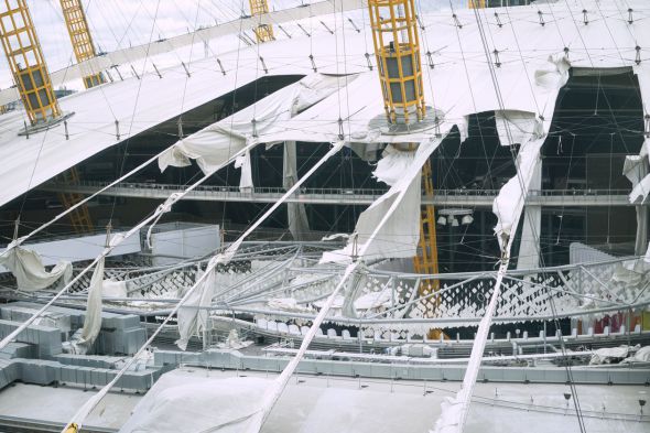 Se desprende el techo del Millennium Dome de Richard Rogers