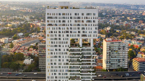 Arquitectos mexicanos ganan premio internacional en la categoría de rascacielos