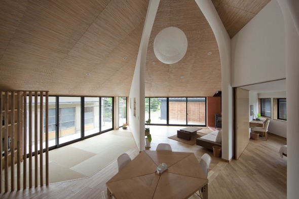 La Casa Pentagonal / Kazuya Morita Architecture Studio