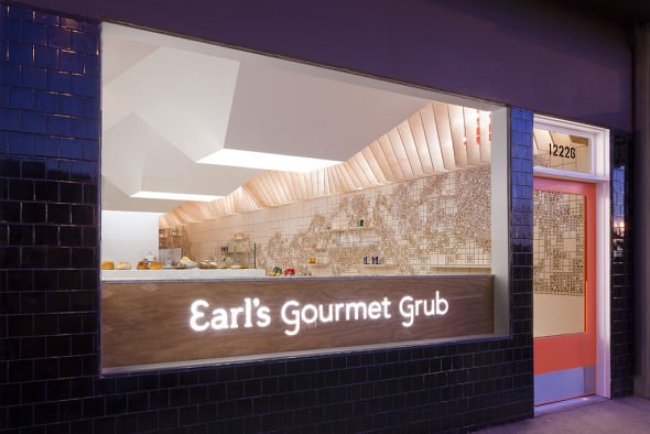 Grub Earl's Gourmet / FreelandBuck