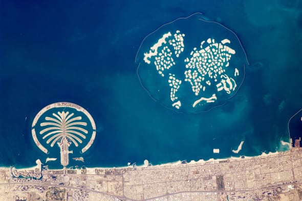 Las islas artificiales de Dubai se hunden en el mar y en las finanzas (Actualización 2023)