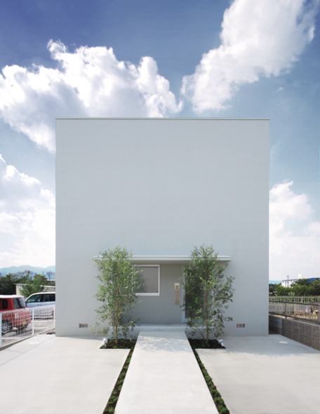 Casa Ordinaria / FORM/Kouichi Kimura Architects