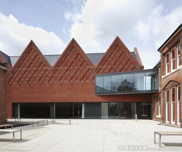 Brentwood School Study Centre and Auditorium realizado por Cottrell and Vermeulen Architecture
