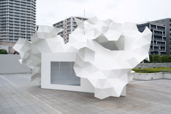 El triángulo como figura base: Bloomberg pavilion. Akihisa Hirata Architecture