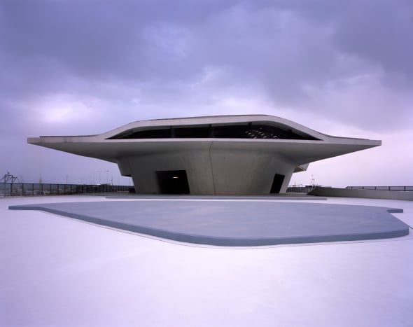Se inauguró la terminal marítima diseñada por Zaha Hadid