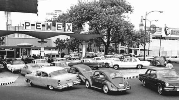 Pemex le entra al negocio de la nostalgia: nuevas gasolineras estilo años 40 y 50