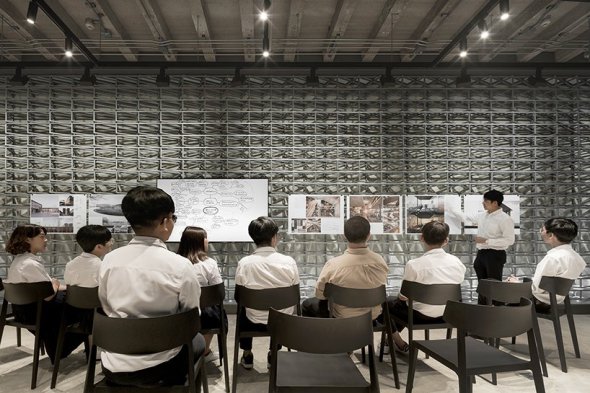Esta es la biblioteca del futuro para los arquitectos