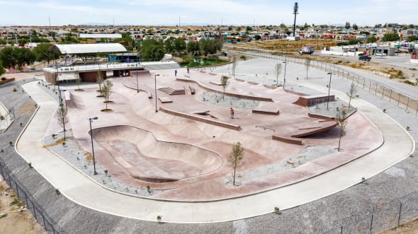 Skatepark y Centro de Convivencia La Duna
